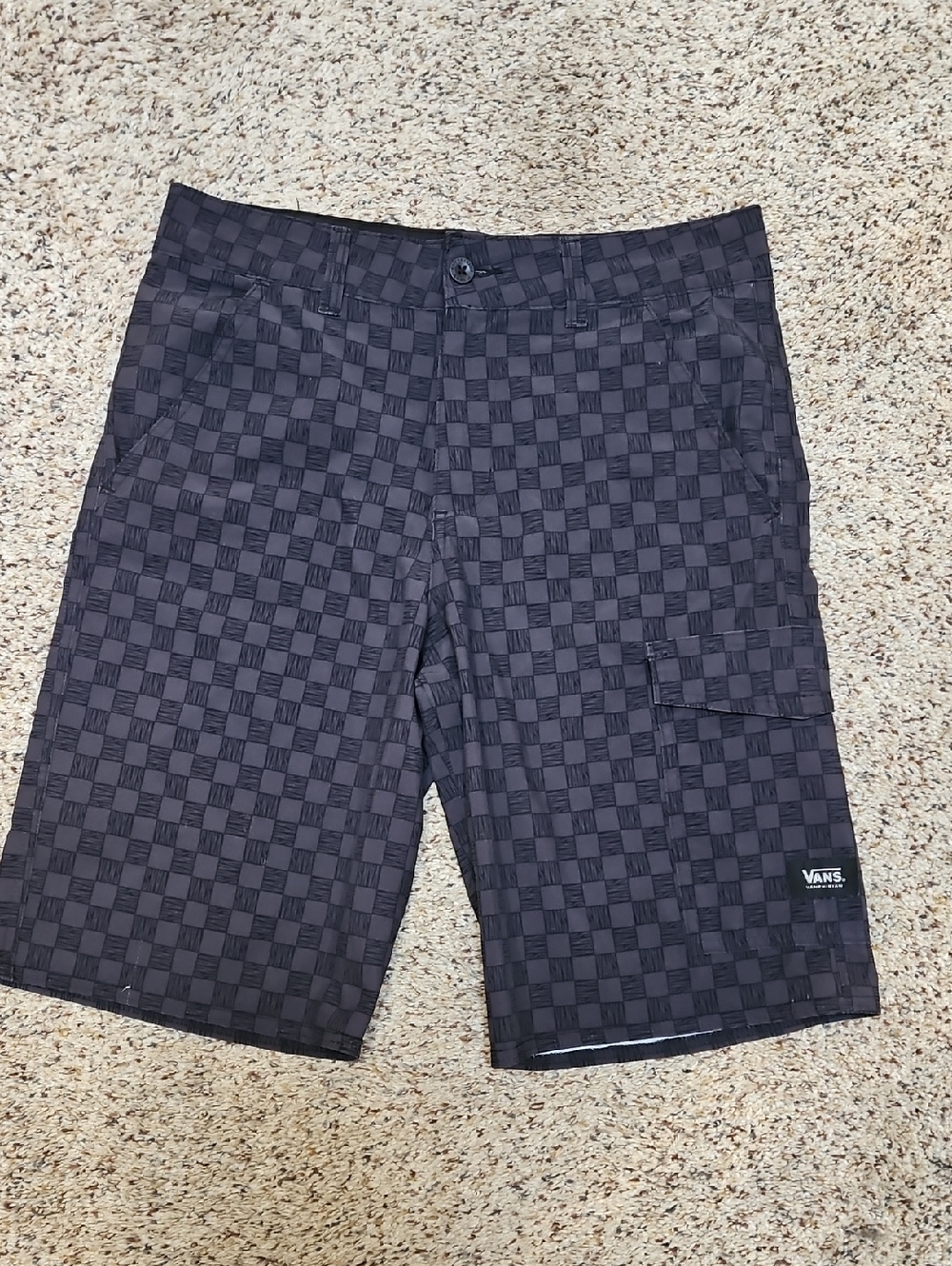 VANS  Vanphibian Black and Charcoal Checker Cargo Shorts - Size 18